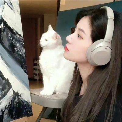 这个男人有点色